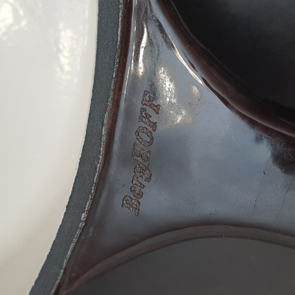 ✨ BergHOFF Enamel Cast Iron Skillet – Brown & Cream – NIB - Picture 2 of 4